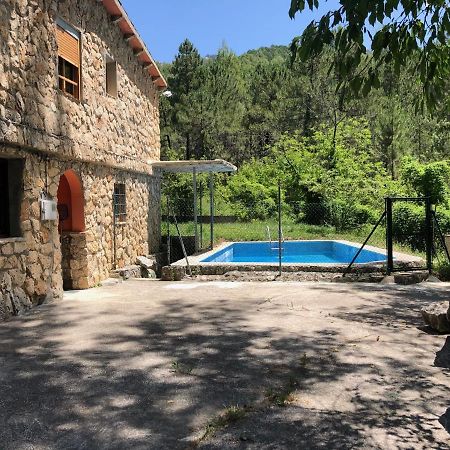 Casas Rurales Arroyo De La Sierra Yeste Extérieur photo