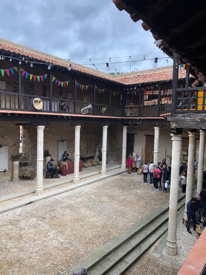 Casas Rurales Arroyo De La Sierra Yeste Extérieur photo